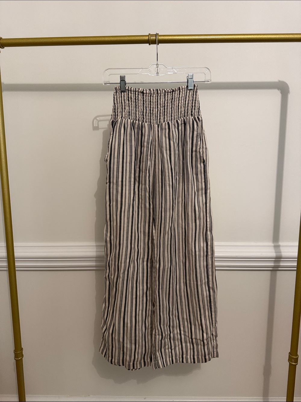 Elastic Smocked Waist Striped Wide-Leg Kids Pants - Beige & Black